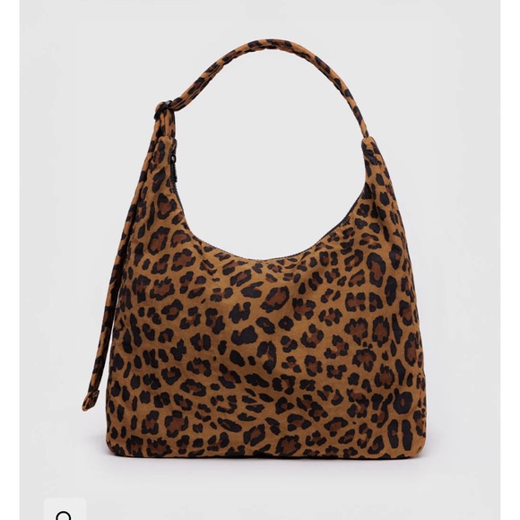 Baggu Leopard Shoulder Bag - Picture 2 of 2